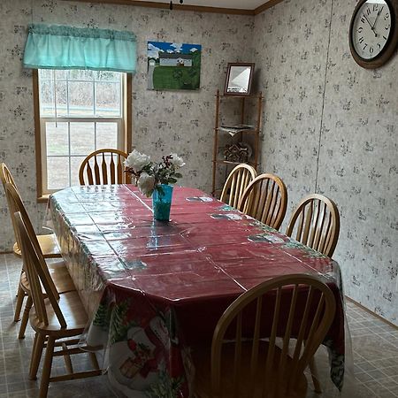 Spacious Cozy Getaway ! King Bed, Game Room, Out Door Patio Cairo Esterno foto